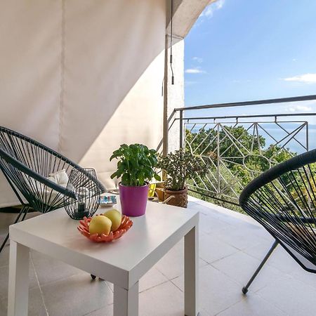 Nice Apartment In Rijeka With House Sea View Exterior photo